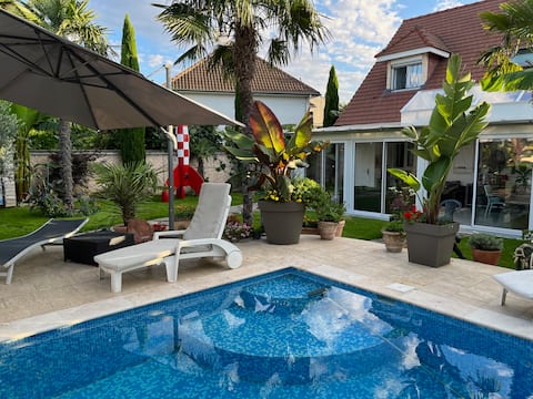 Beautiful spacious property in an exotic setting