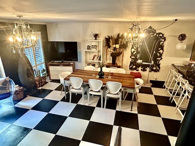 Sea Point Oasis gallery image 2