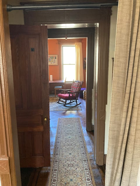 Top Airbnb: Historic Bklyn Brownstone Apt #2 in Bedford Stuyvesant (West)