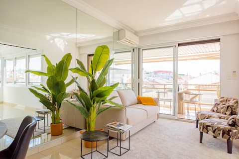 Airbnb performant: Seaview Gray d'Albion Apartment Croisette Terrace à Cannes