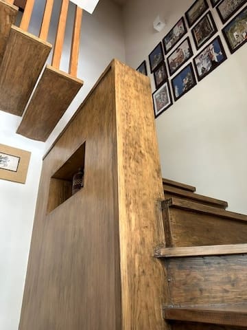 High-End Apt. with Private Lift in Central Lisbon gallery image 3