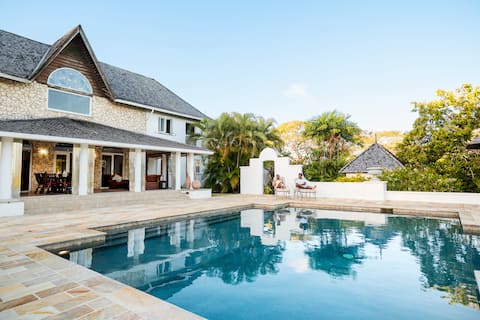 Tobago Villa near Buccoo Beach has Stunning Pool