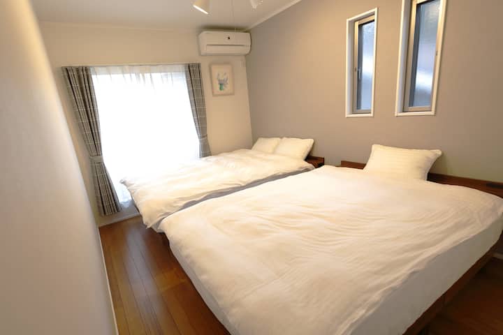 Schlafzimmer 2