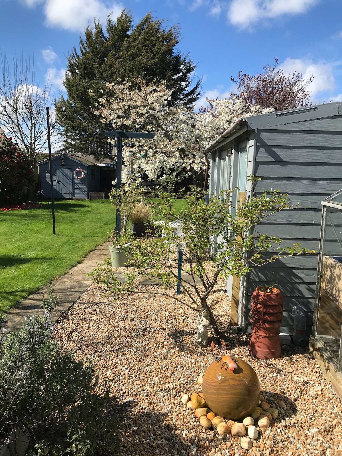 Top Airbnb: Cosy Fisherman Hut 27, Breakfast provided in Deal