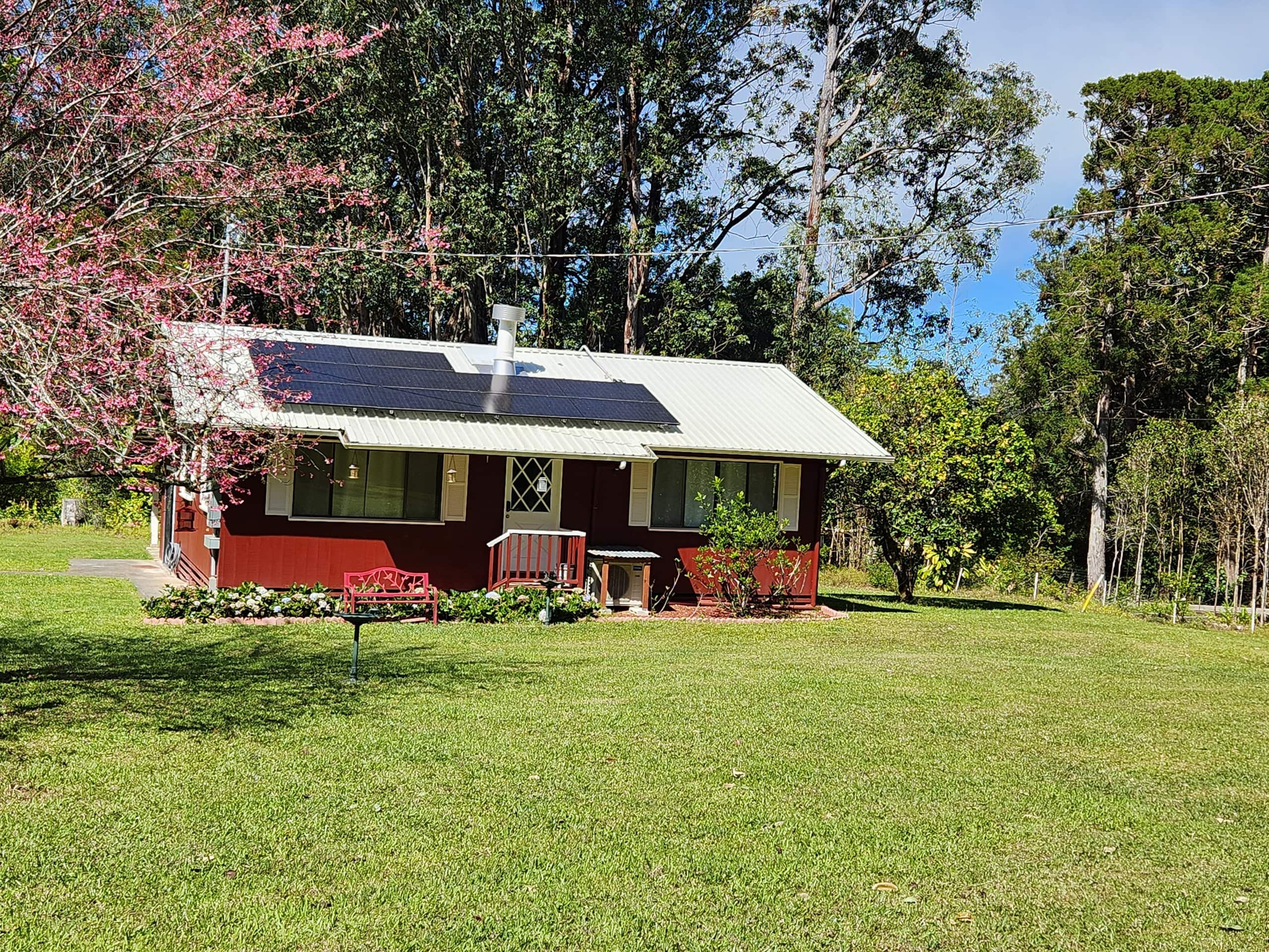 Home in Honokaa · ★4.95 · 3 bedrooms · 4 beds · 2 shared baths - Image 64