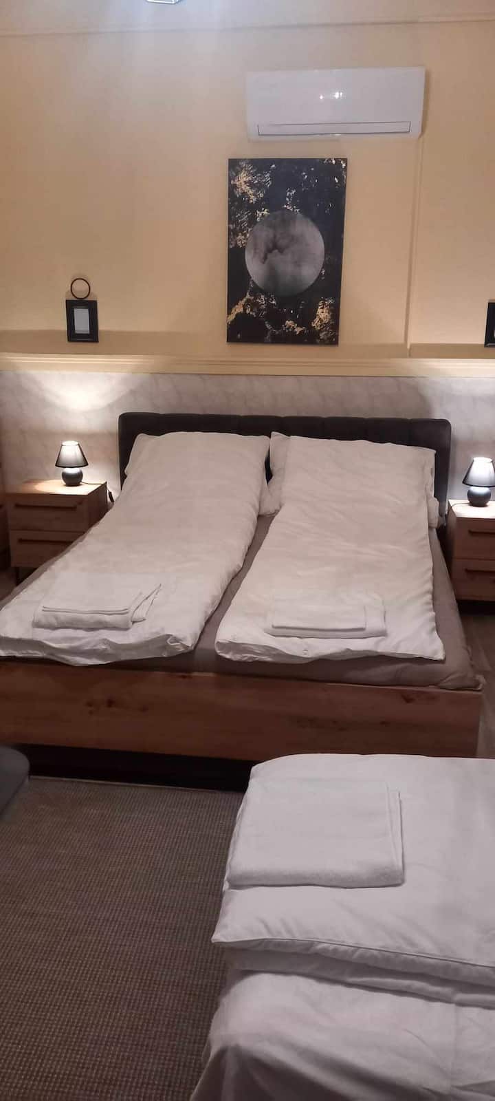 Bajcsy Studio Apartments for Rent in Debrecen, Hungary Airbnb