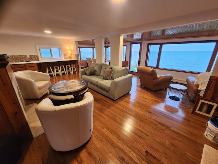 غرفة المعيشة