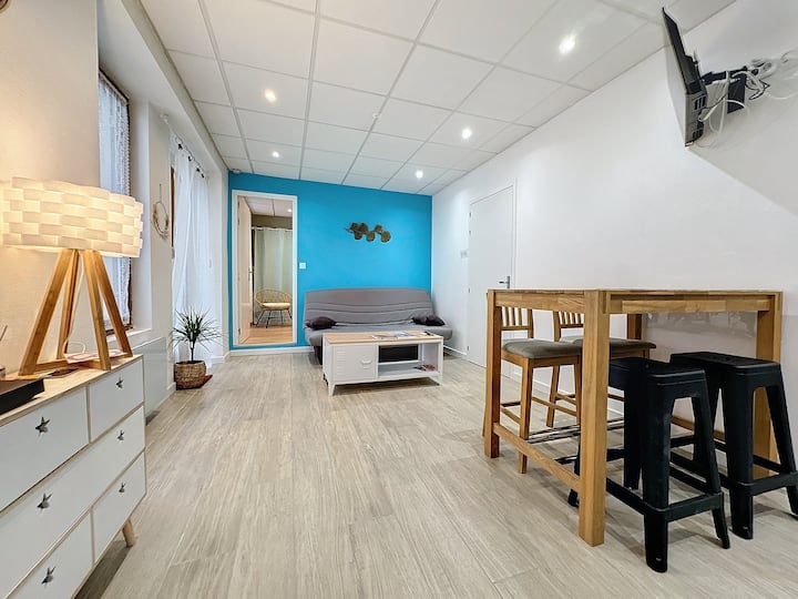 Quai 36 - Centre Ville - Parking - Wifi - ibis Budget Millau Viaduc