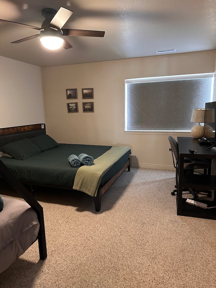 غرفة النوم 2