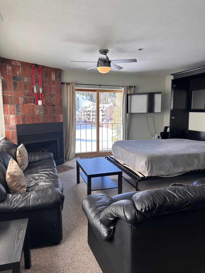 غرفة المعيشة