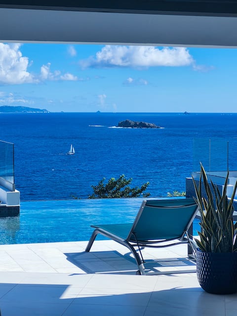 Villa Seascapes, Stunning 180° Ocean view