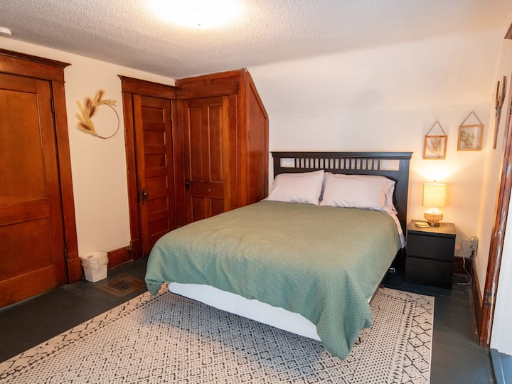 საძინებელი 2