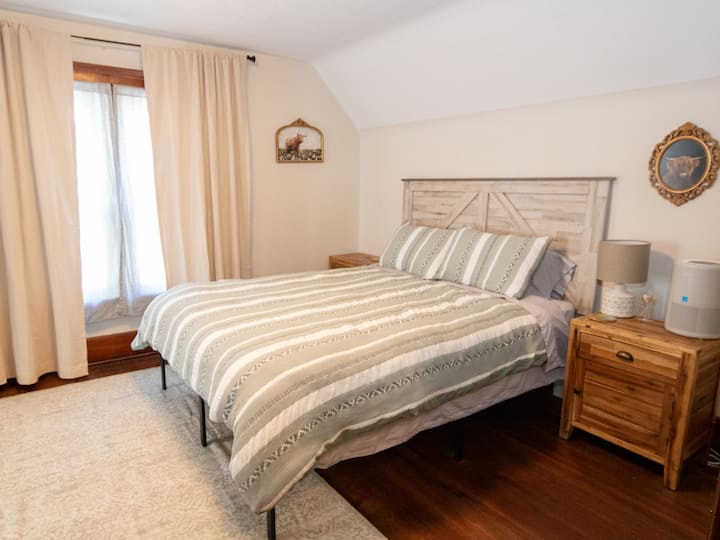 საძინებელი 3