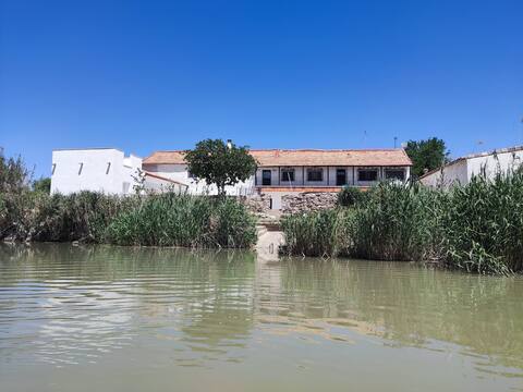 Finca La Cuadra, Esápate