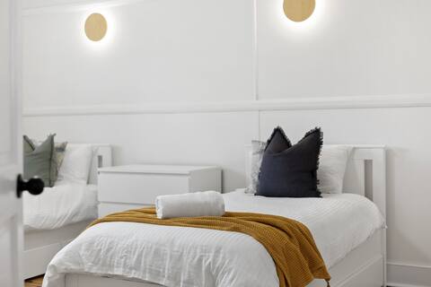Coastal Dreams 3BR Getaway - Playground | Pets