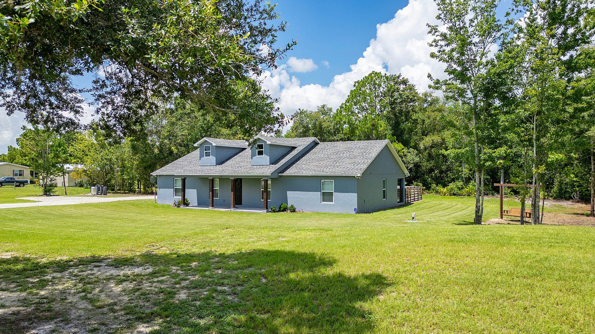 ”Getaway with Private Pool and Scenic Surroundings”