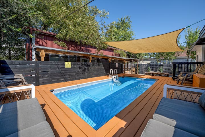 Austin Vibe! Walk Downtown: 4 Blocks to E 6th St