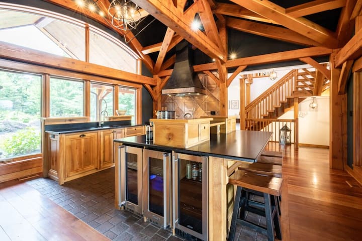 Cottage Vacations managed Airbnb listing 2
