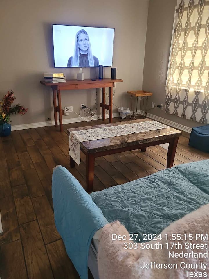 Nederland Retreat – Quiet Stay Near Downtown! - Port Arthur, TX