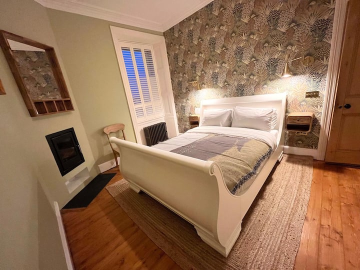 غرفة النوم 2