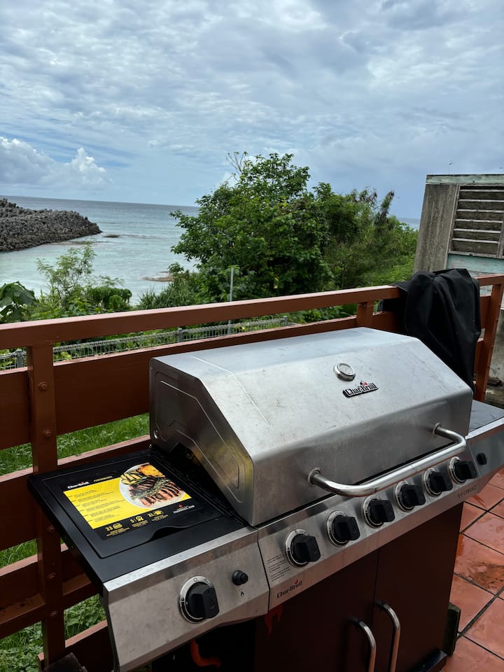 NEWアメリカンハウス4LDK13名154㎡ ビーチフロント那覇1h