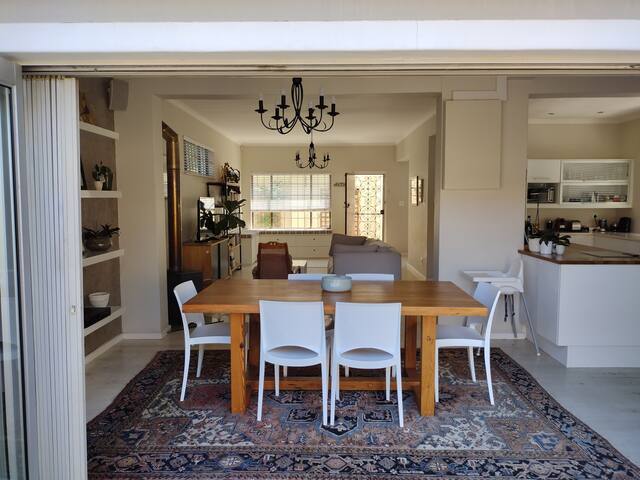Sea Point Family Home – great location gallery image 5