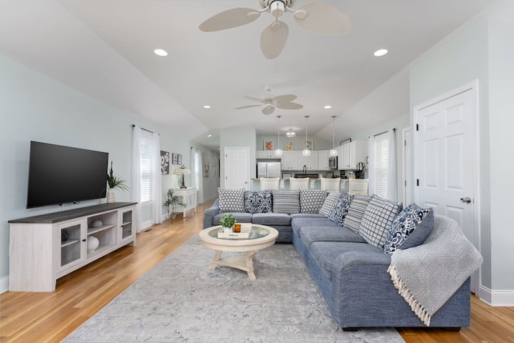 3br & 2ba Historic Bungalow Near Downtown - Wilmington, NC