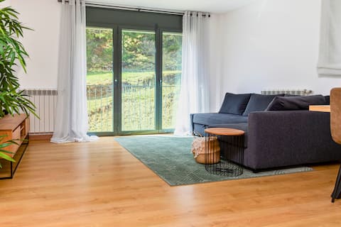 4 min to Slopes · Alpine retreat, river and snow