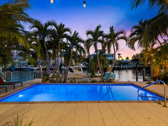 Waterfront Oasis | Heated Saltwater Pool | Bikes gallery image 4