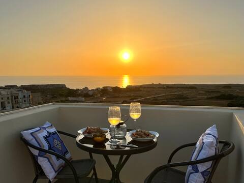 Sunsets, Views & Countryside: Home near Mdina