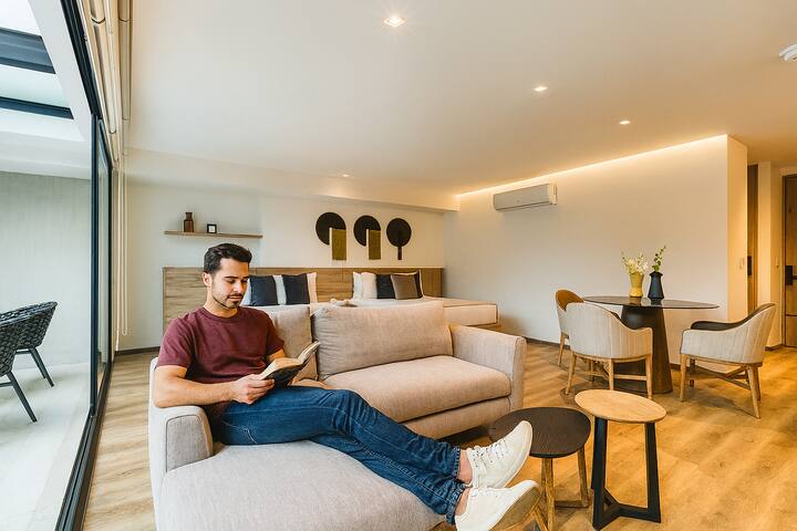 Steps from Palacio de Hierro | Terr | Jacuzzi+Gym gallery image 4