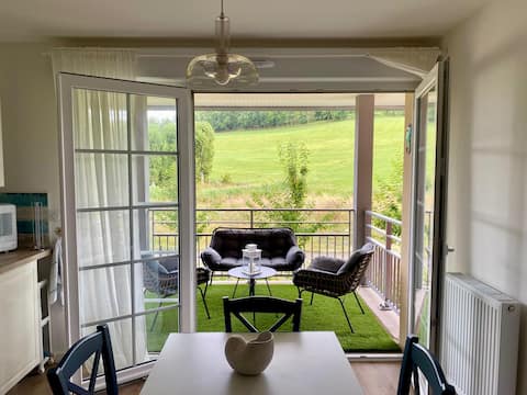 Successful Airbnb property: Étoile De Mer - Beach 3 min walk - Parking in Benerville Sur Mer