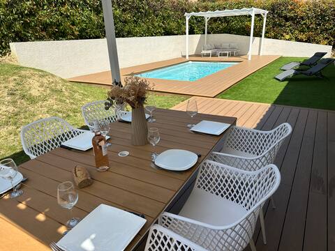 The villa of happiness near the Château de Carcassonne