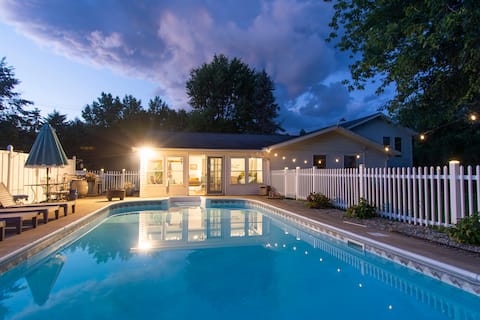 Lake Erie Retreat - In-Ground Pool