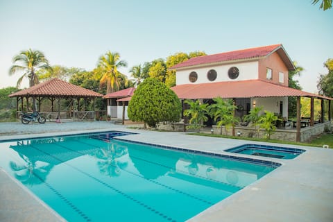 Colonial House Doradal Antioquia