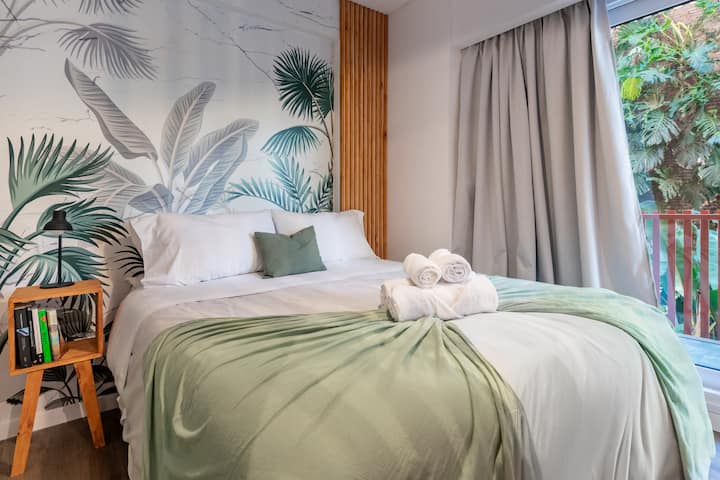 To relax to the fullest, you'll sleep in a super comfortable Queen bed with excellent quality sheets