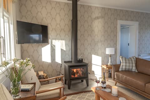 Top Airbnb: 'The Cottage' at Patearoa, Central Otago in Central Otago District