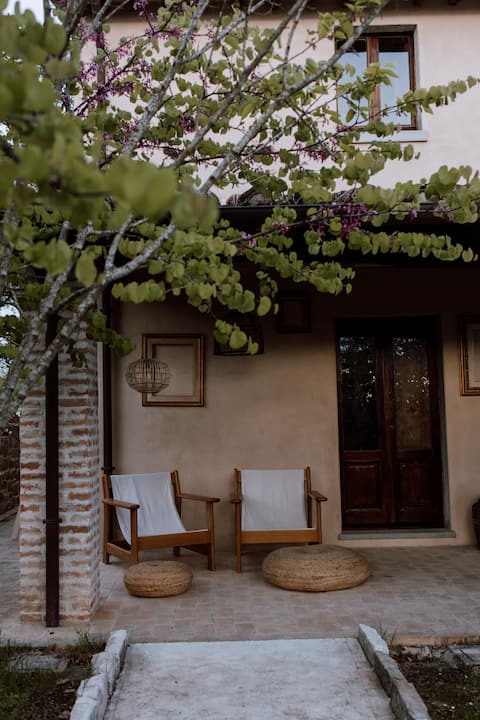 Il Posto Umbria - downstairs - apartment for 8
