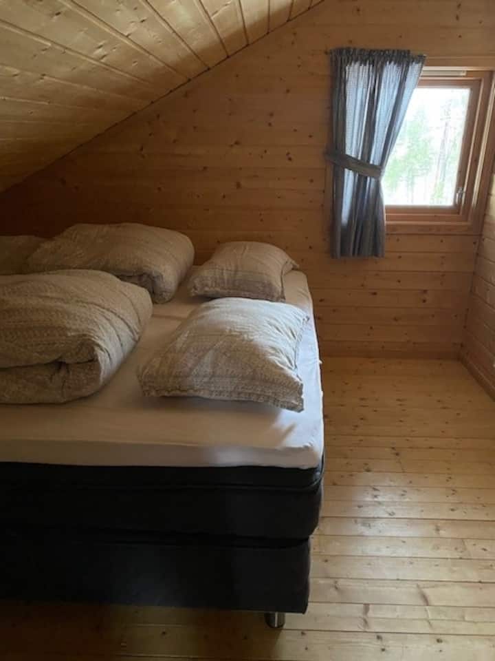 4. spavaća soba, 2. kat, krevet (180 cm)