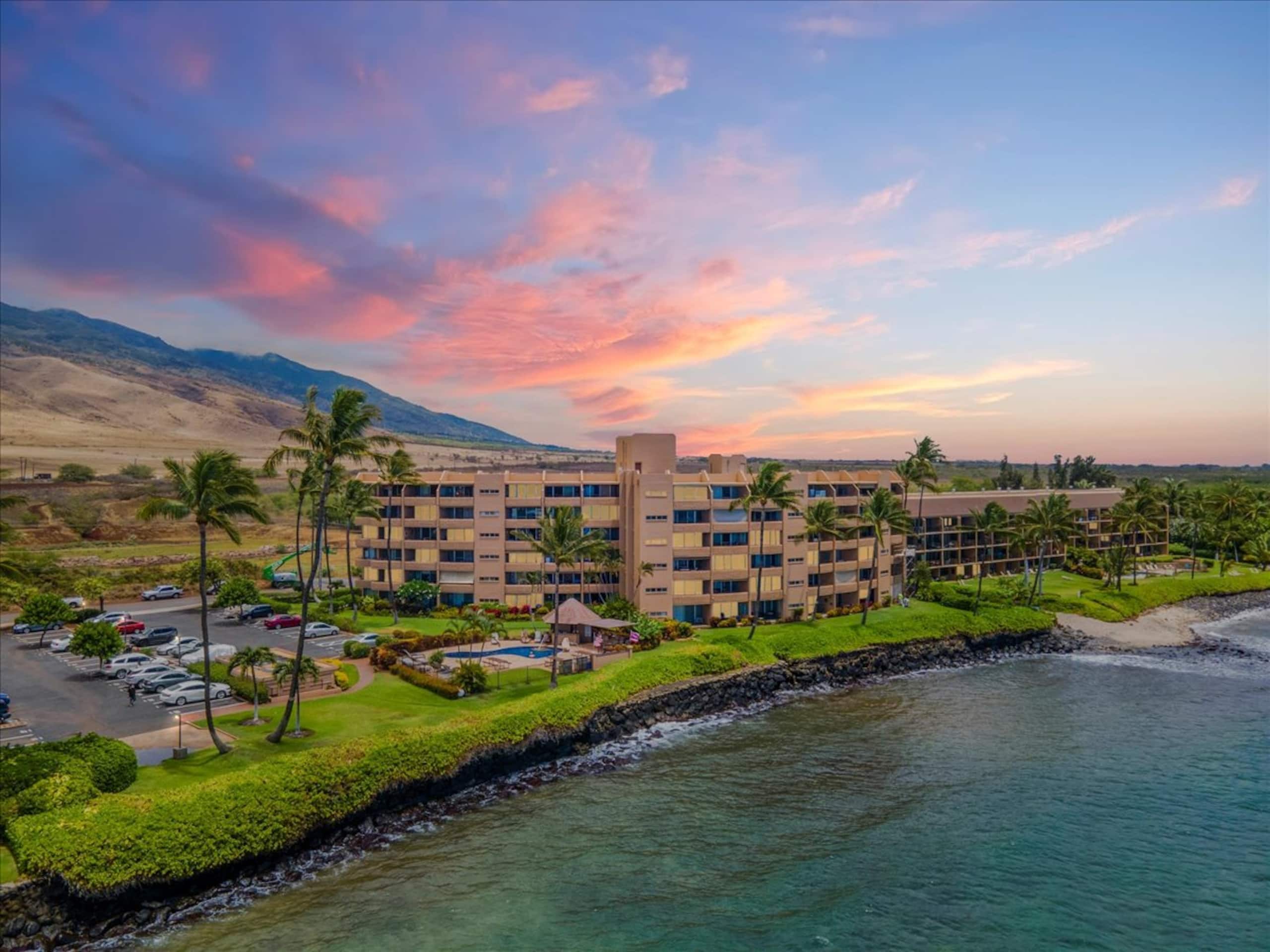 Luxury Remodeled Oceanfront—Huge Views— Sleeps 6 - Image 33