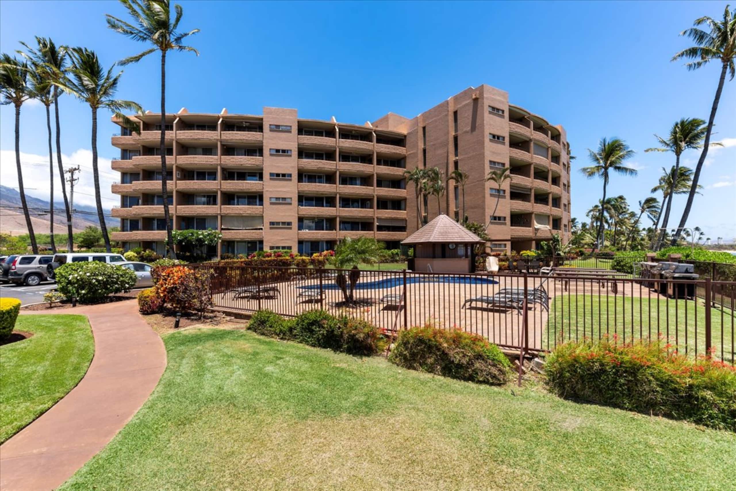 Luxury Remodeled Oceanfront—Huge Views— Sleeps 6 - Image 49