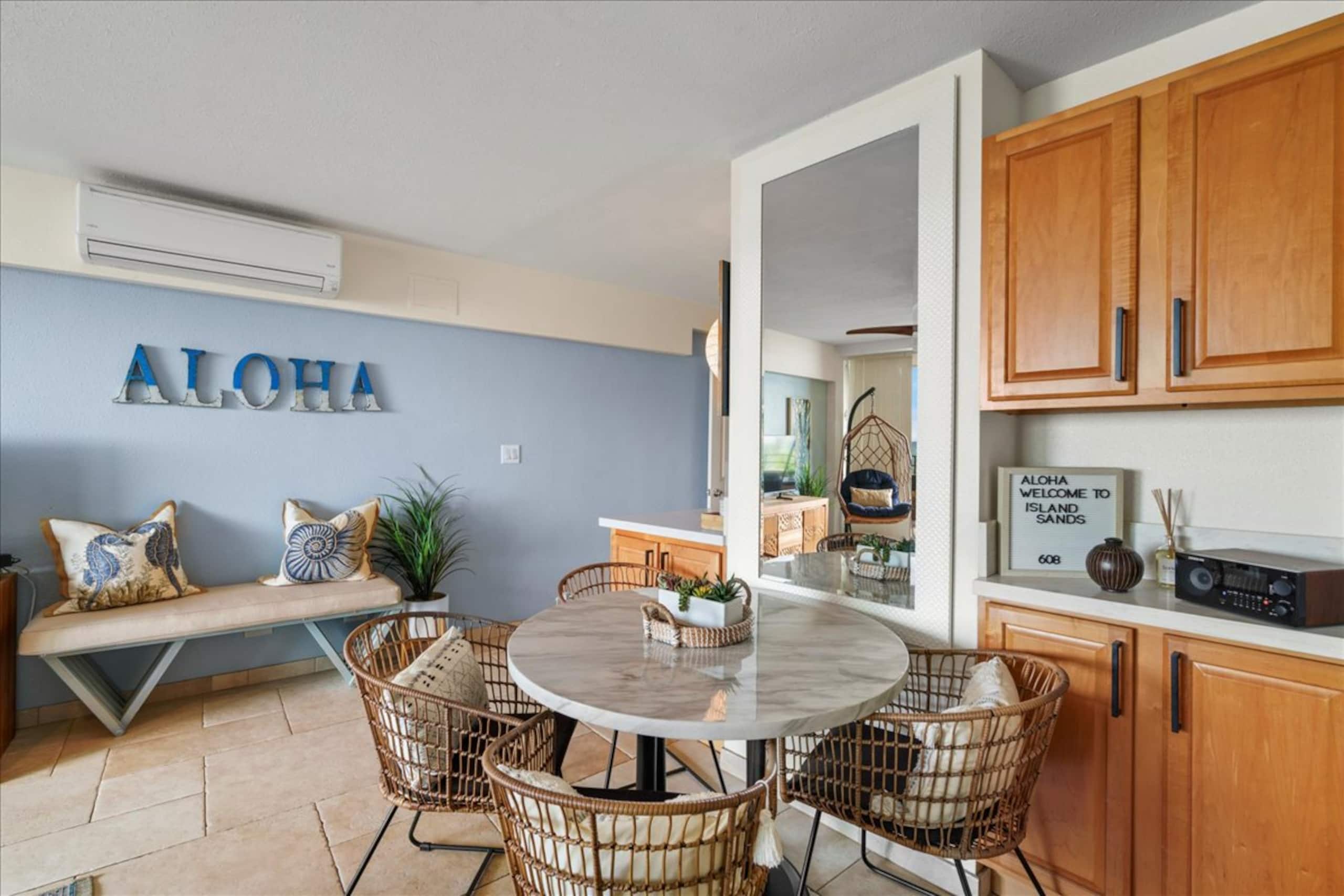 Luxury Remodeled Oceanfront—Huge Views— Sleeps 6 - Image 8