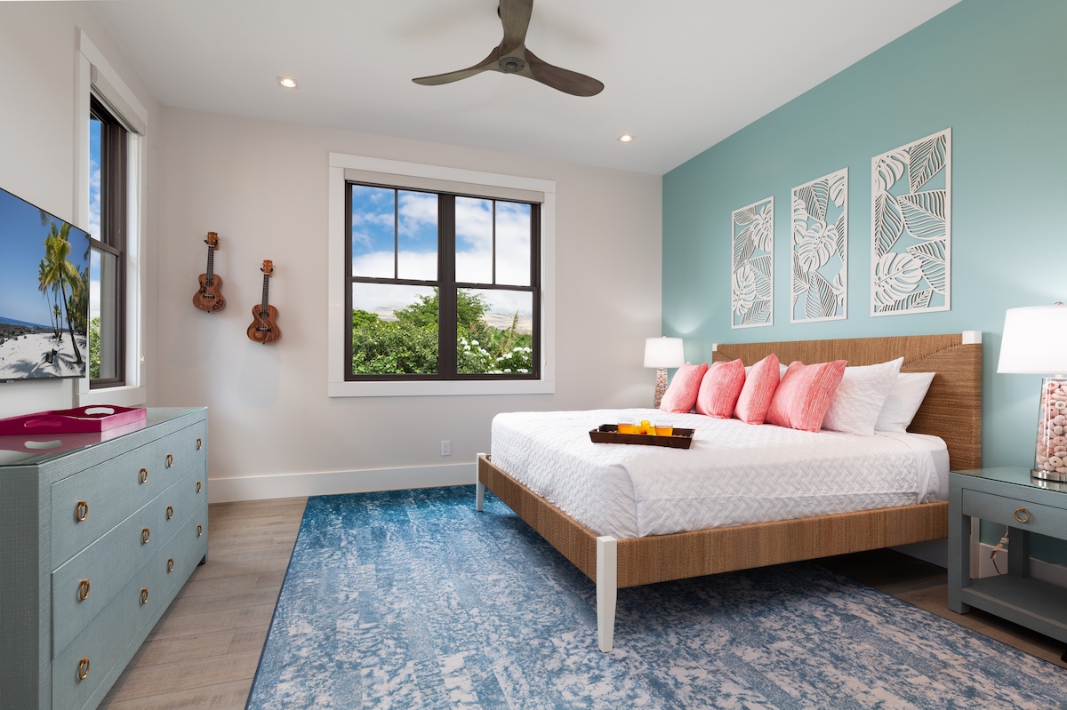 Suite secundaria con cama king y TV de alta definición