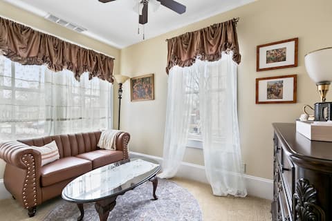 The Music Suite at The Dr. Hertich House