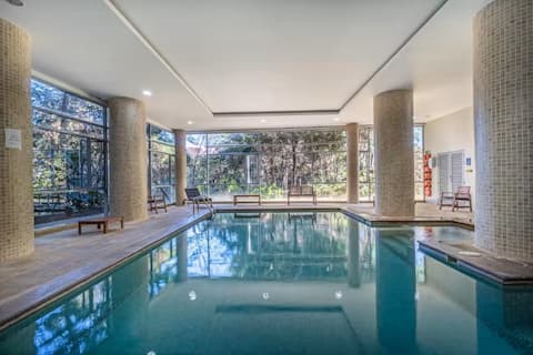 Apartasuite in Rionegro, swimming pool, gym and spa