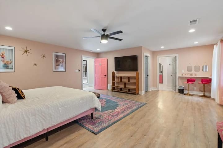 Izba s tematikou Barbie (Master 2)