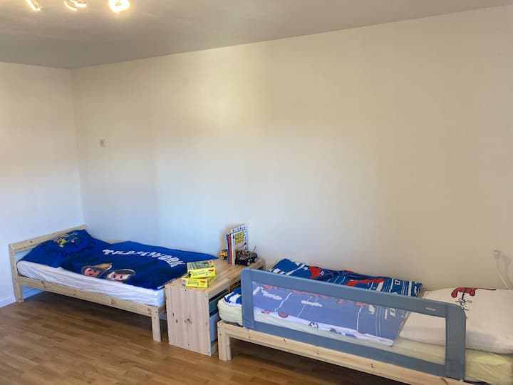 საძინებელი 2