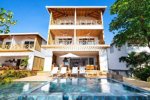 Ibagari Home Ocean View Suites