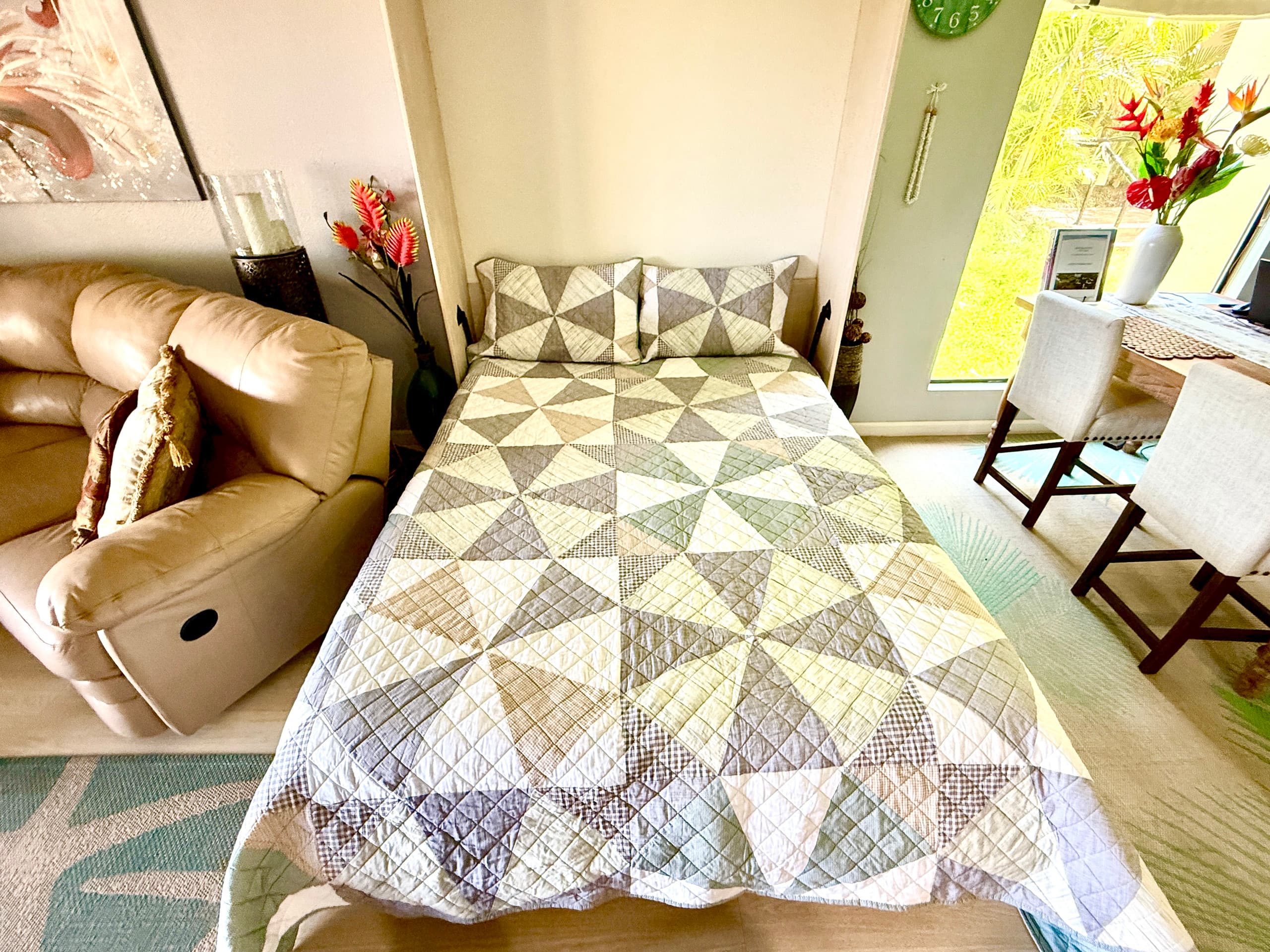 Condo in Kihei · ★5.0 · 1 bedroom · 2 beds · 2 baths - Image 8