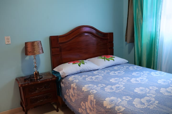 غرفة النوم 1